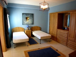 Holiday , Vacation, Weekend Breaks in Malta and Gozo